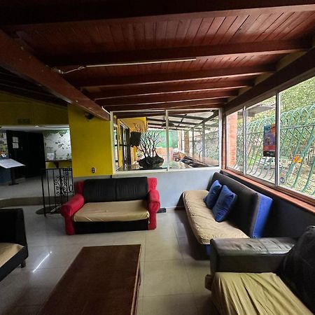 Arcadia Hostel Medellín Exterior foto
