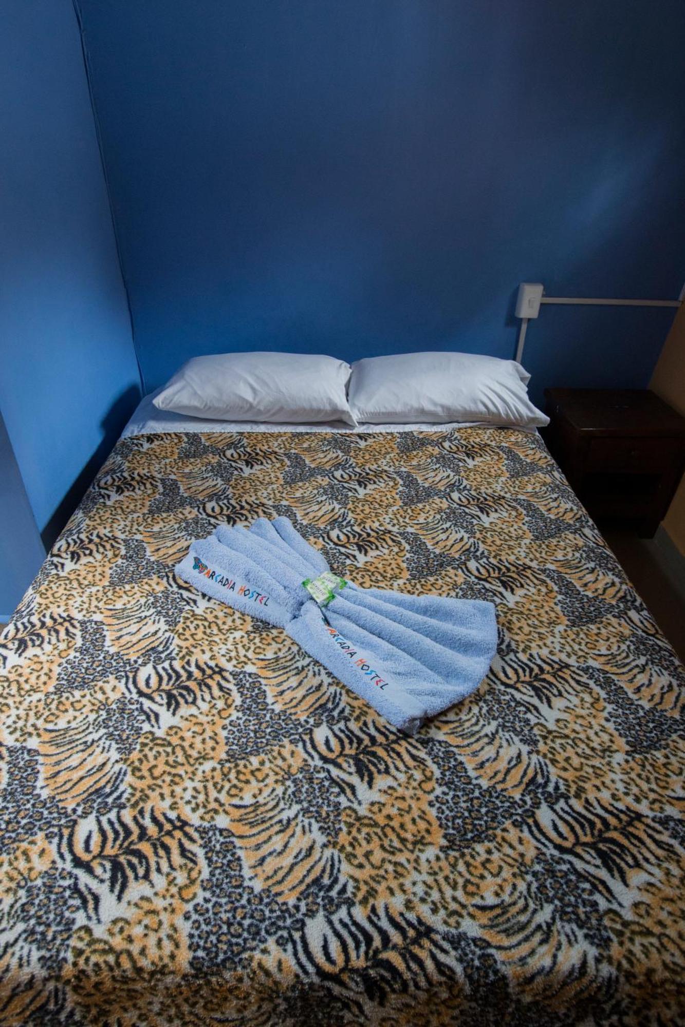 Arcadia Hostel Medellín Zimmer foto
