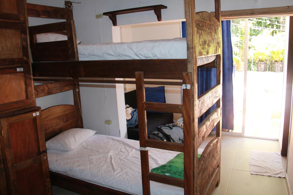 Arcadia Hostel Medellín Zimmer foto